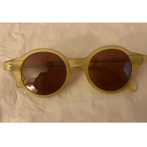 Zerezes Sunglass Round Translucent Yellow With Case - Farm X Zerezes Collab main image 6